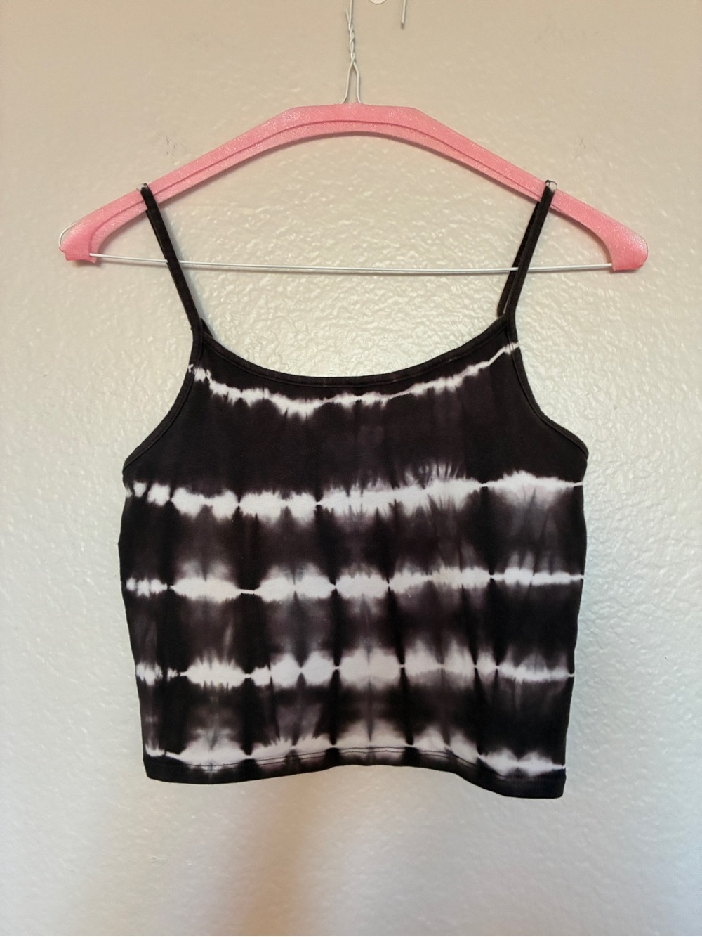 American Eagle Outfitters Black & White Tie-Dye Spaghetti Strap Crop Top